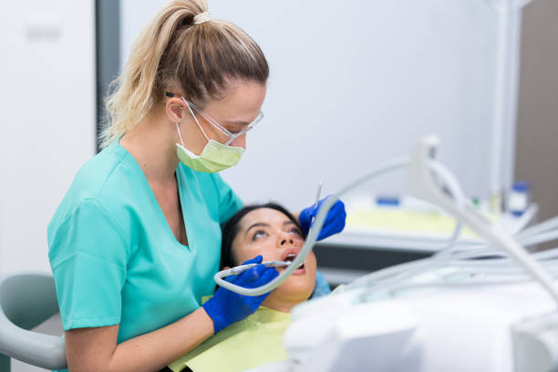 Best Emergency Tooth Extraction in Lincoln Park, NY